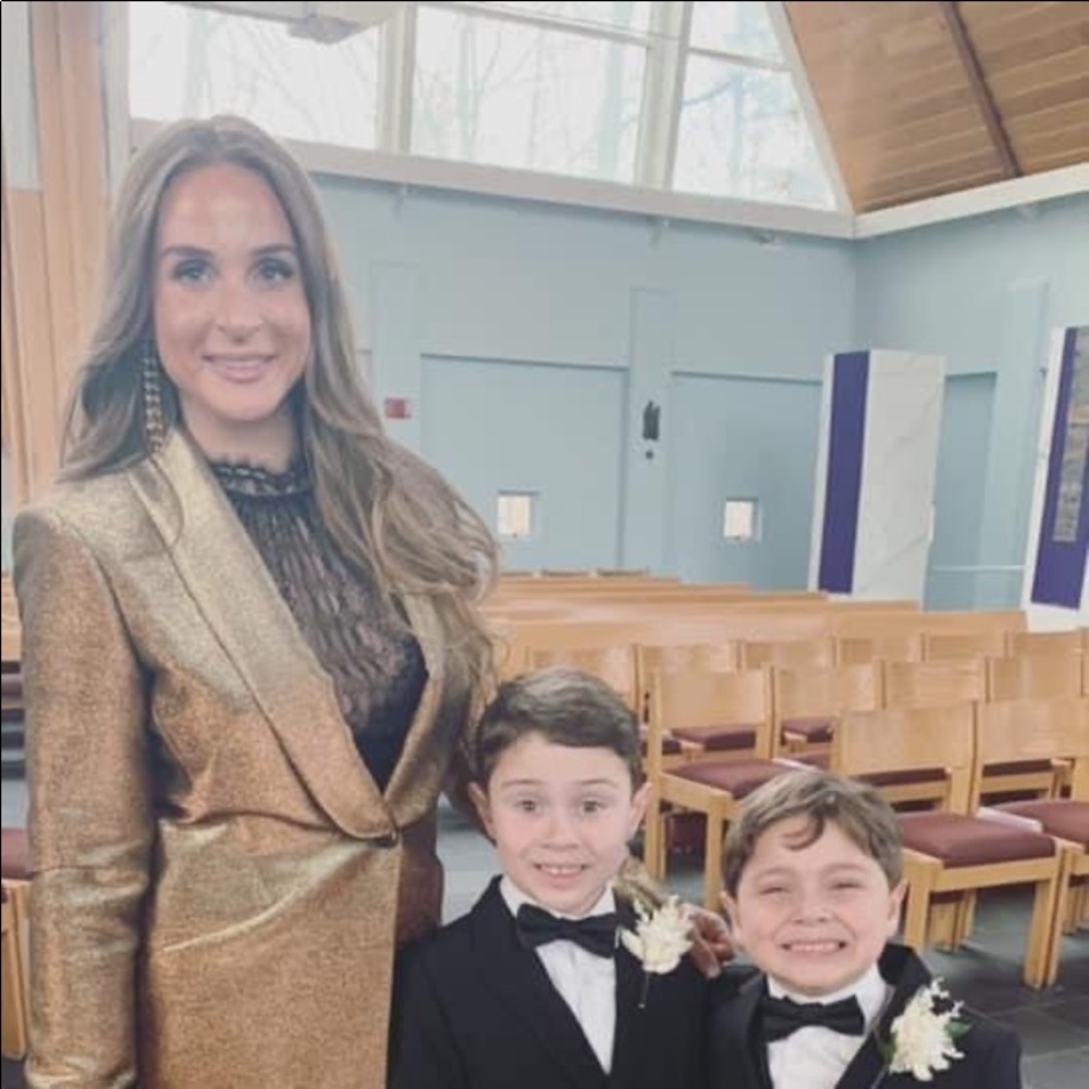 Meet your Posher, Gena